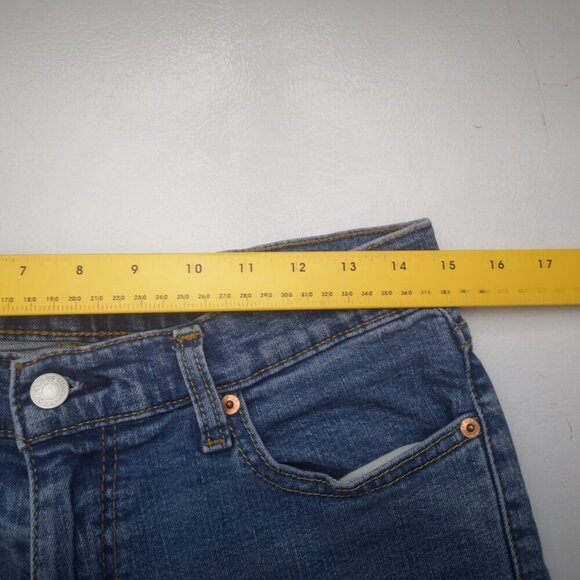 Levi's 511 Men's Size 32 Waist Medium Wash Made in Egypt Blue Jeans - Picture 9 of 11